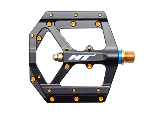 HT Evo-MagTi ME03T Platformpedal Sort Mag./Titan, 102x96x11mm, 10pins, 218gr 